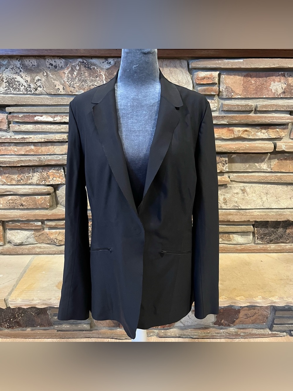 Athleta Stretch Nylon Black Single-Button Blazer